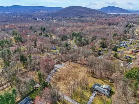 Lomala Road, Fishkill, NY 12533