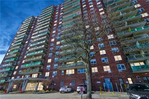 1841 Central Park Ave #15M, Yonkers, NY 10710