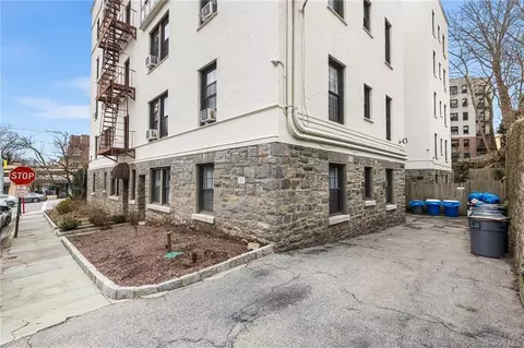 26 Pondfield Rd #E, Bronxville, NY 10708 16 Photos - Movoto