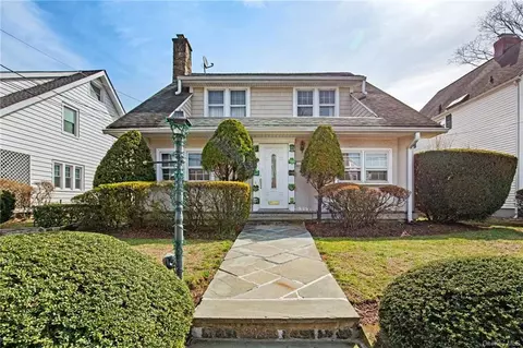 224 Westchester Ave, Yonkers, NY 10707