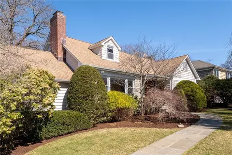 478 Ridgeway, White Plains, NY 10605