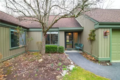 562 Heritage Hls #D, Somers, NY 10589