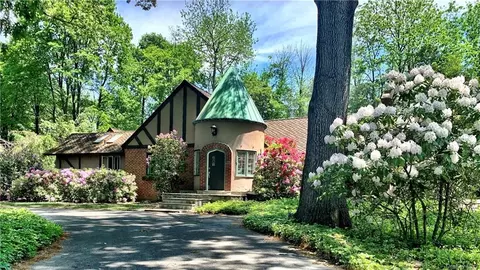 119 Kingwood Park, Poughkeepsie, NY 12601