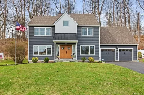 31 Ridge Rd, Cortlandt, NY 10567