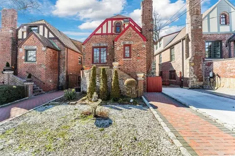 1819 Tenbroeck Ave, New York, NY 10461