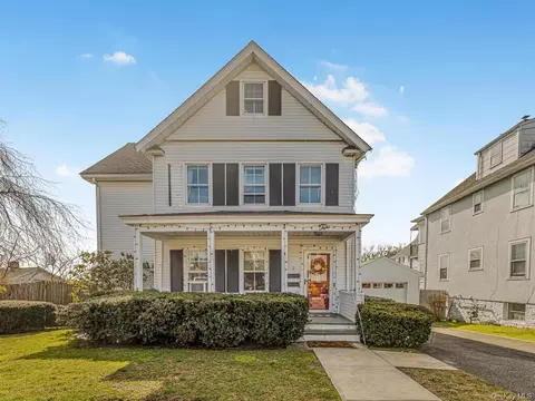 2 Clinton St, Rye, NY 10573