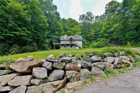 481 Sprout Brook Rd, Philipstown, NY 10524