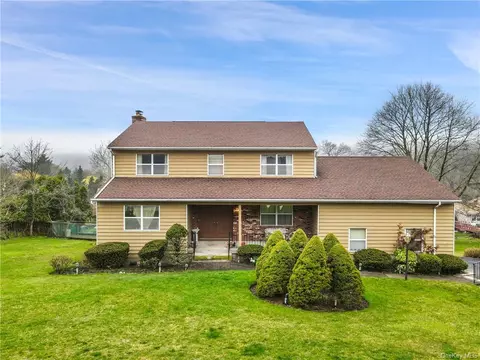 3 Drisler Ave, Greenburgh, NY 10607
