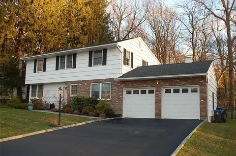 72 Palisade Ave, Greenburgh, NY 10607