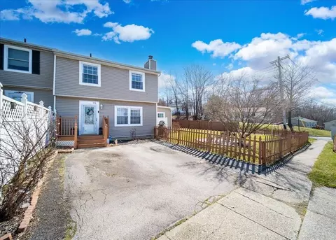 338 Hudson Ave, Beacon, NY 12508