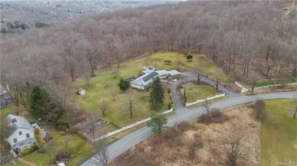 584 Horsepound Rd  