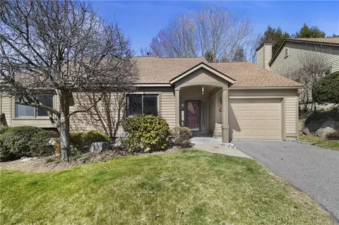 690 Heritage Hls #B, Somers, NY 10589