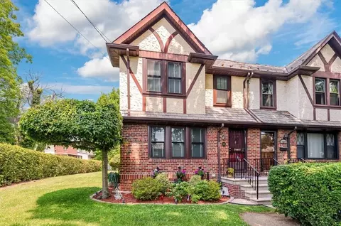 1235 Rhinelander Ave, New York, NY 10461