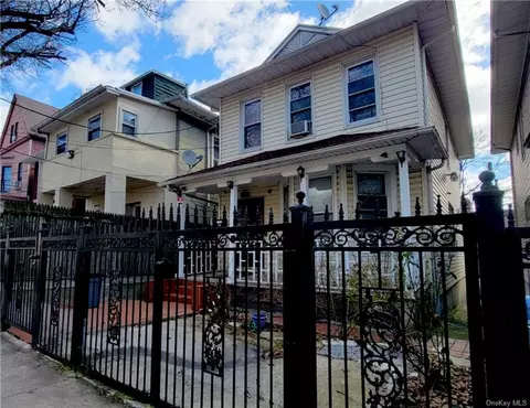 2502 Devoe Ter, Bronx, NY 10468