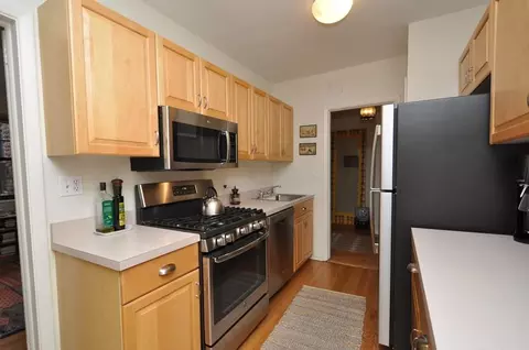 209 Garth Rd #4N, Scarsdale, NY 10583