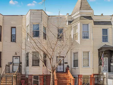 1037 Trinity Ave, Bronx, NY 10456