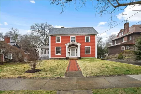44 Greenridge Ave, White Plains, NY 10605