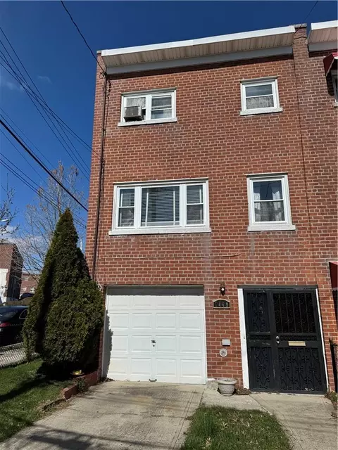 1449 Stickney Pl, New York, NY 10469
