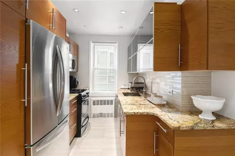 3210 Arlington Ave #3/J, New York, NY 10463