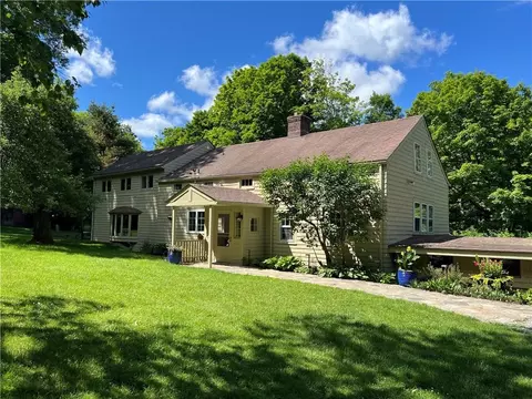 136 Spring St, Lewisboro, NY 10590