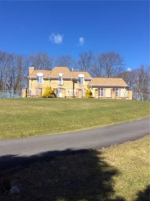11 Tommy Ln, Greenville, NY 12771
