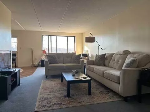 160 Academy St #5G, Poughkeepsie, NY 12601