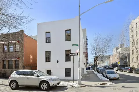 1075 Grant Ave, Bronx, NY 10456