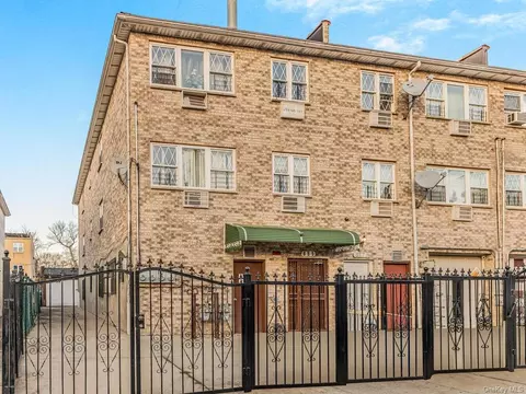 855 E 223rd St, Bronx, NY 10466