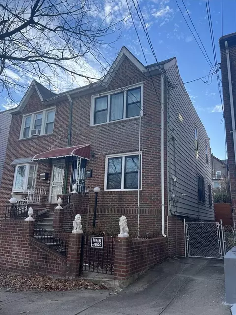 4237 Boyd Ave, New York, NY 10466