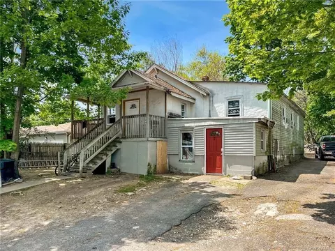 7 Rose Ave, Ramapo, NY 10977