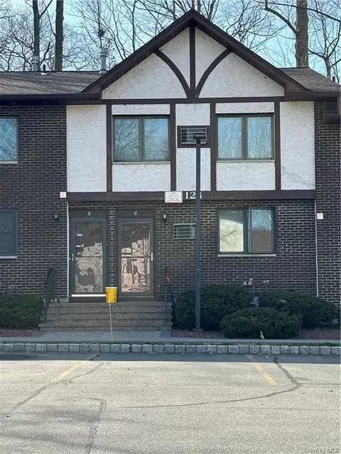 124 N Route 303 #6, Clarkstown, NY 10920