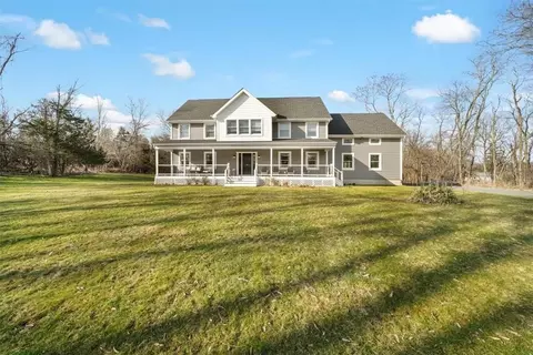 33 Cedar Hill Dr, Warwick, NY 10990