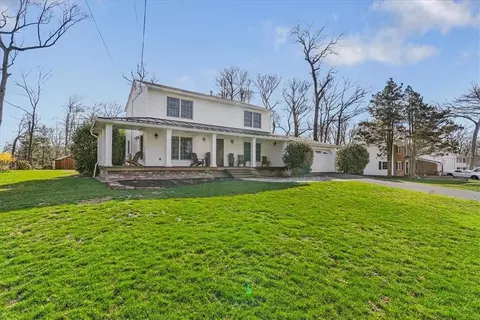 52 Oriole St, Orangetown, NY 10965