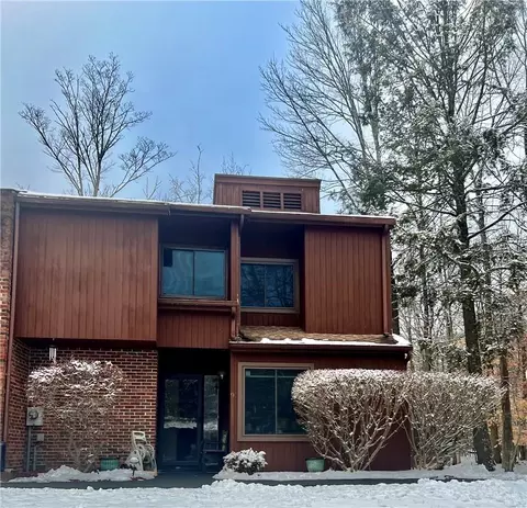 12 Cedar Park Ave #9, Thompson, NY 12701