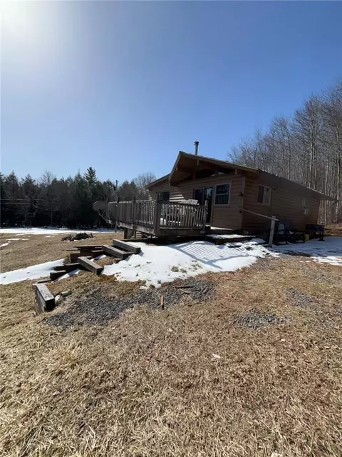 94 Mullen Rd, Parksville, NY 12768