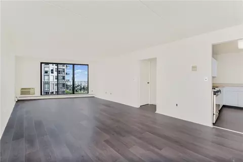 1155 Warburton Ave #4H, Yonkers, NY 10701