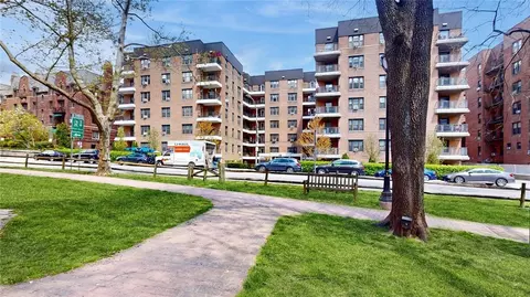 16 N Broadway #5A, White Plains, NY 10601