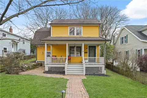 23 Lyman Pl, Greenburgh, NY 10522