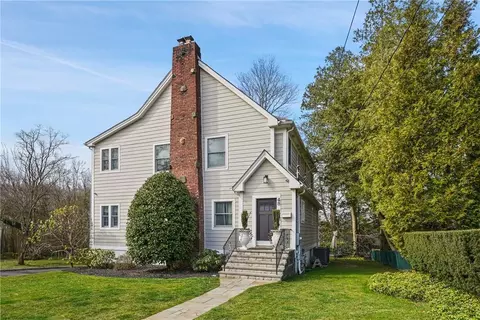 48 Carthage Rd, Scarsdale, NY 10583