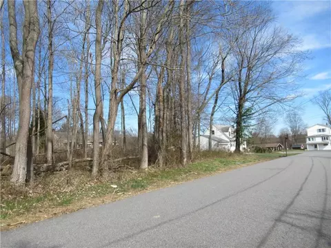 25 Central Way, Somers, NY 10578