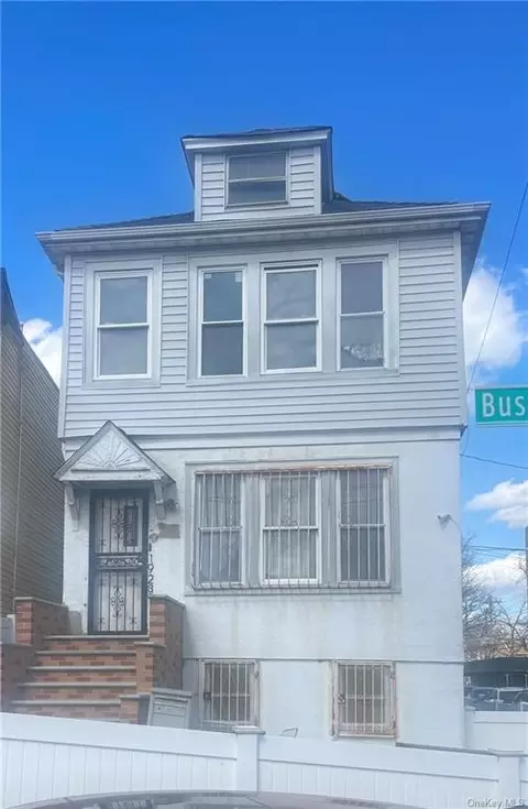 1923 Bussing Ave, Bronx, NY 10466