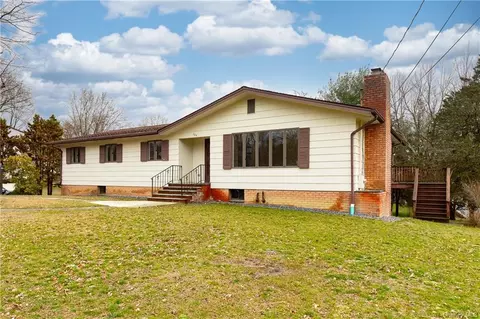 104 Kelly Rd, Red Hook, NY 12571
