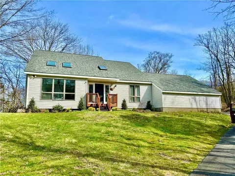 91 Minturn Rd, Warwick, NY 10990