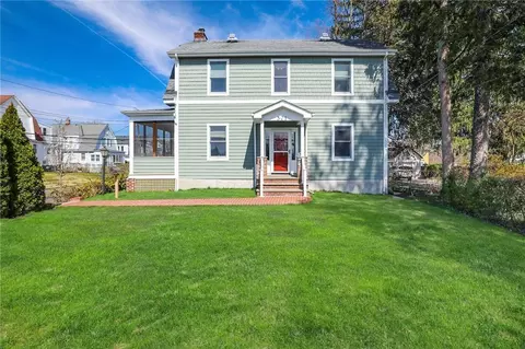 301 Harrison Ave, Harrison, NY 10528