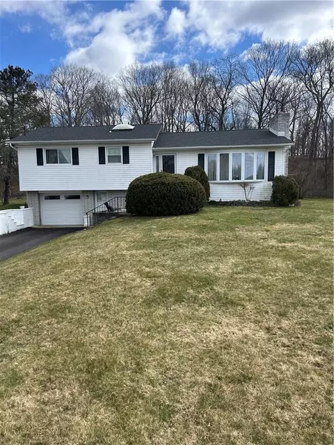 86 High View Dr, Carmel Hamlet, NY 10512