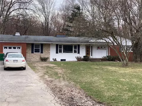 283 Pine Ridge Dr, Wappinger, NY 12590