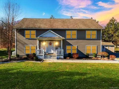 3214 Route 52, Stormville, NY 12582