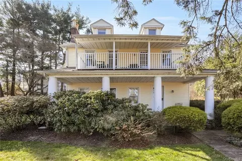 140 Ashford Ave, Greenburgh, NY 10522
