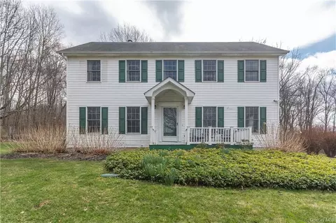 20 Cronks Rd, Newburgh, NY 12589