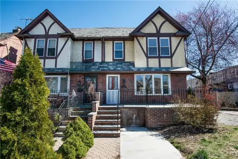 1236 Rhinelander Ave, New York, NY 10461